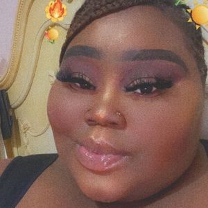 Meet your Posher, Jaceia